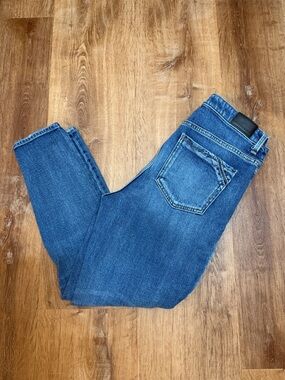 Women’s Buckle Black Ankle Skinny Jeans with Distressing